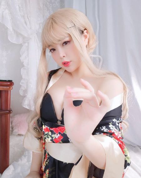 女字学校栲问部_高清在线观看